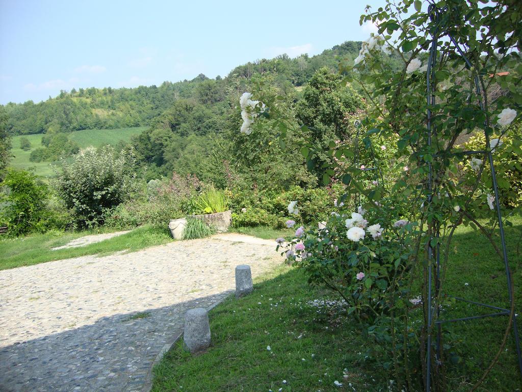 Bed and Breakfast Cascina Nel Bosco Moncucco Torinese Zewnętrze zdjęcie